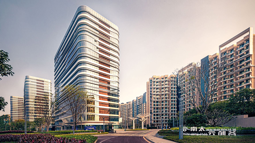HUAYI